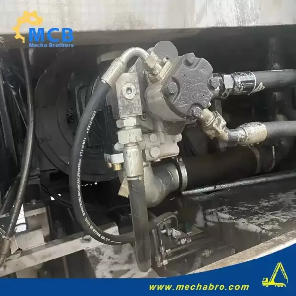 No. 240401P414, 2020 Zoomlion 10020 Truck-mounted Concrete Line Pump