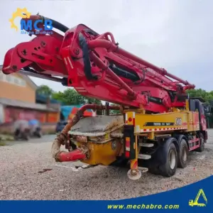 No. 240709P526, 2021 Sany 43m concrete pump truck