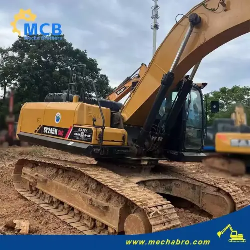 1721983955885453.jpg.webp No. 240717E004, 2022 Sany 245 Excavator