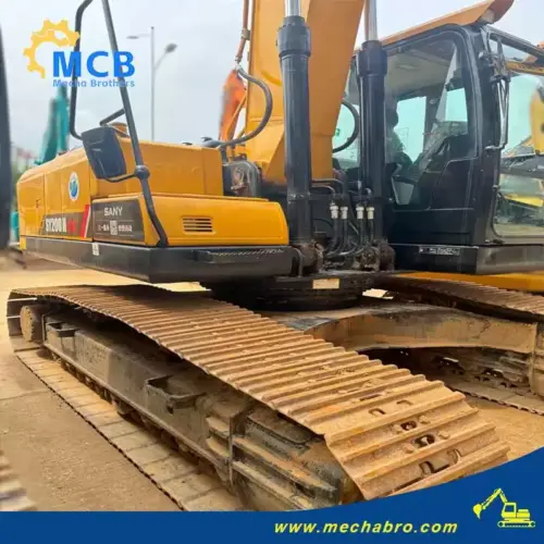 1721989878639815.jpg.webp No. 240718E005, 2022 Sany 200 Excavator