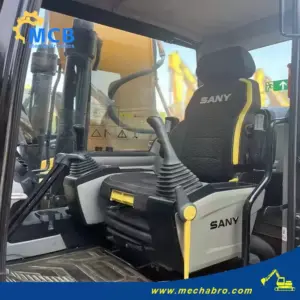 1721989880444332.jpg.webp No. 240718E005, 2022 Sany 200 Excavator