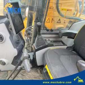 1721989881516988.jpg.webp No. 240718E005, 2022 Sany 200 Excavator