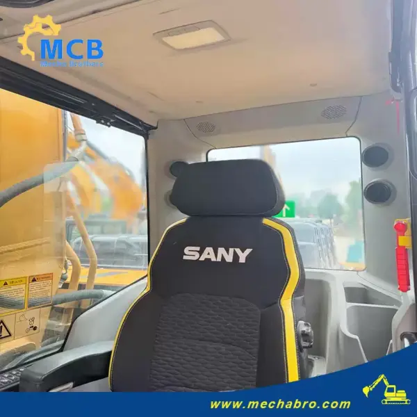 1721989885863882.jpg.webp No. 240718E005, 2022 Sany 200 Excavator