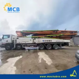No. 240729P538, 2013 Zoomlion 60m concrete pump truck
