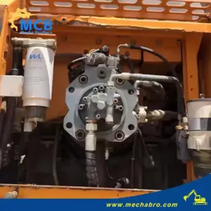 No. 240806E007, 2015 Sany 365 Excavator