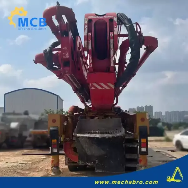 No. 240822P555, 2020 Sany 56m concrete pump truck