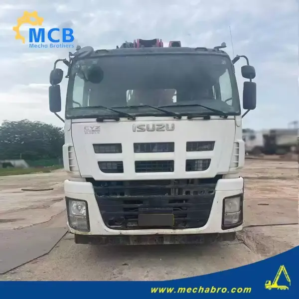 No. 240904P567, 2018 Sany 49m concrete pump truck