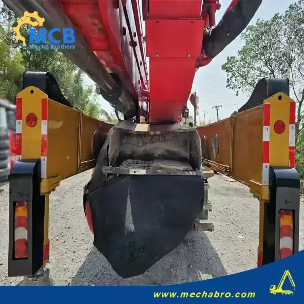 رقم 240909P568، شاحنة مضخة الخرسانة طراز Sany 62m، عام 2020
