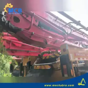 رقم 241112P612، شاحنة مضخة الخرسانة طراز Sany 49m، عام 2021