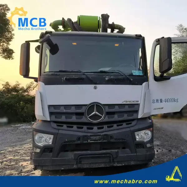 No. 241119P619, 2020 Zoomlion 63m Concrete Pump Truck