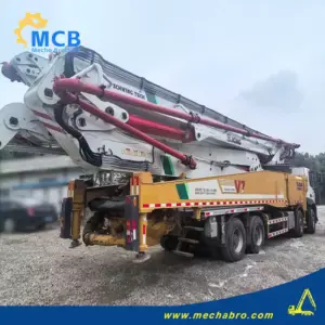 编号 241128P625，2021 年款徐工 62 米混凝土泵车