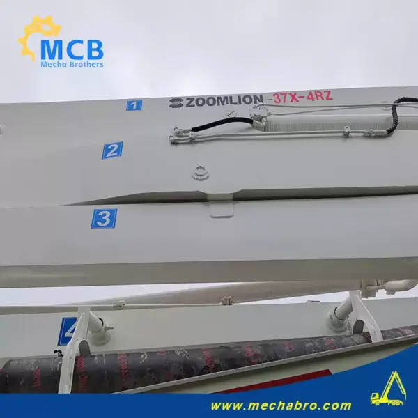 1739516486327850.jpg.webp No. 250213P666, 2010 Zoomlion 37m concrete pump truck