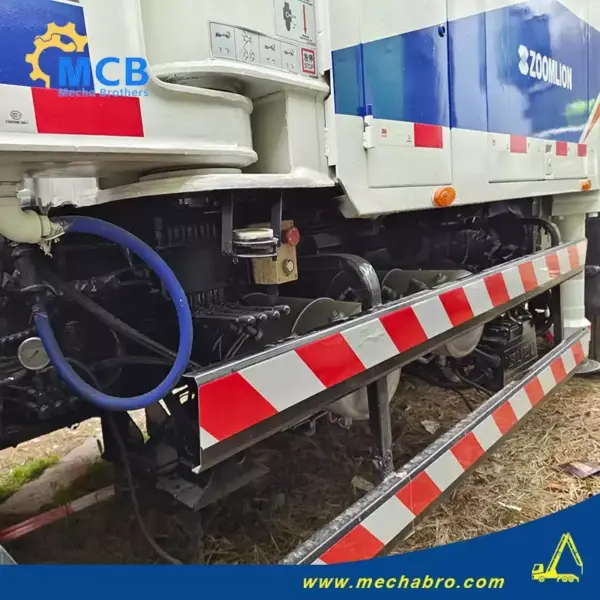 1739516486523726.jpg.webp No. 250213P666, 2010 Zoomlion 37m concrete pump truck