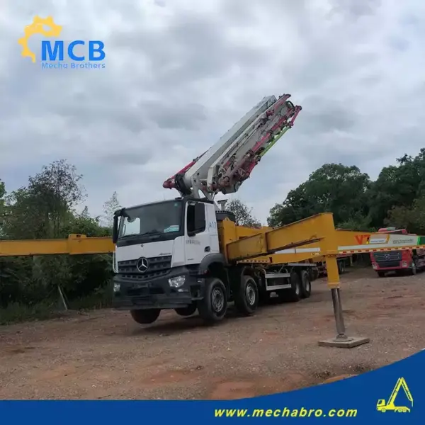No. 250327P698-8, 2021 XCMG 58m Concrete Pump Truck