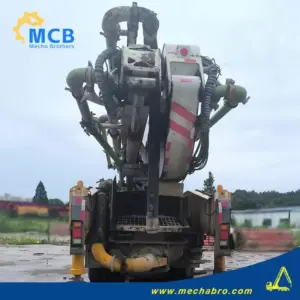 № 250620P735, автобетононасос XCMG 2020 года выпуска с рабочей высотой 52 м