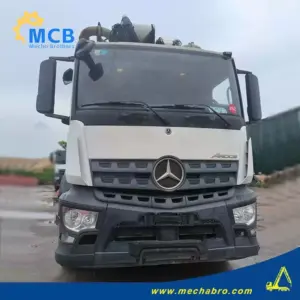 № 250620P735, автобетононасос XCMG 2020 года выпуска с рабочей высотой 52 м