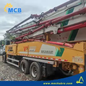 No. 250724P751, 2022 XCMG 52m Concrete Pump Truck