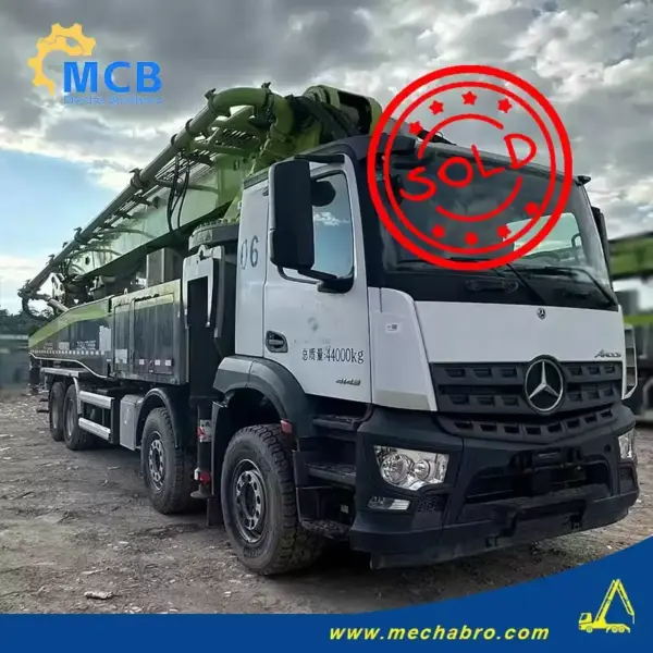 No. 240819P552, 2020 Zoomlion 59m concrete pump truck