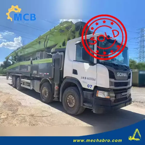 No. 240819P552, 2020 Zoomlion 59m concrete pump truck