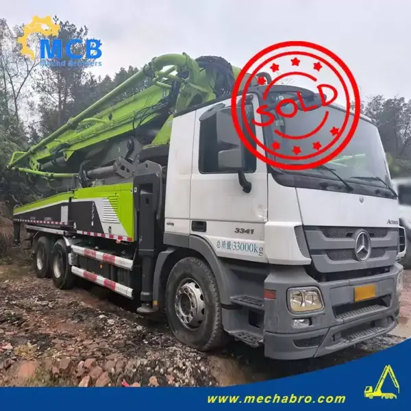 No. 241227P643, 2018 Zoomlion 49m Concrete Pump Truck