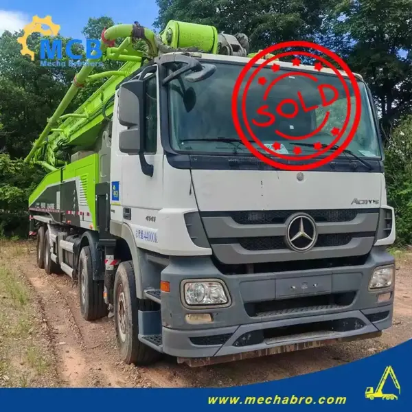 No. 250909P774, 2017 Sany 31m concrete pump truck