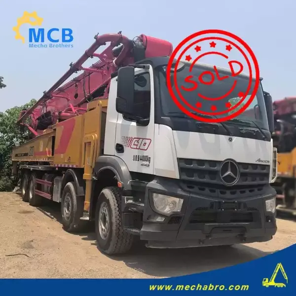 No. 250916P777, 2011 Zoomlion 38m Concrete Pump Truck