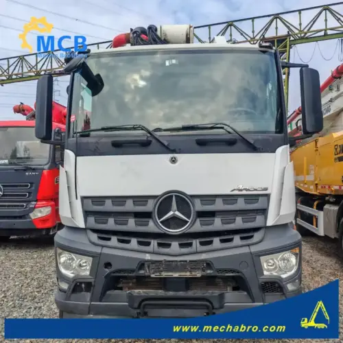 No. 251114P784, 2020 XCMG 58m concrete pump truck