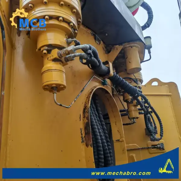 رقم 251114P784، شاحنة ضخ الخرسانة طراز XCMG 2020 بطول 58 مترًا