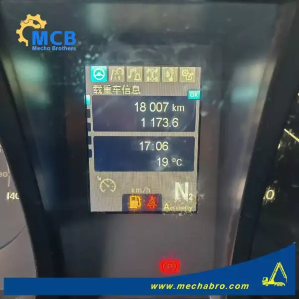 رقم 251114P784، شاحنة ضخ الخرسانة طراز XCMG 2020 بطول 58 مترًا