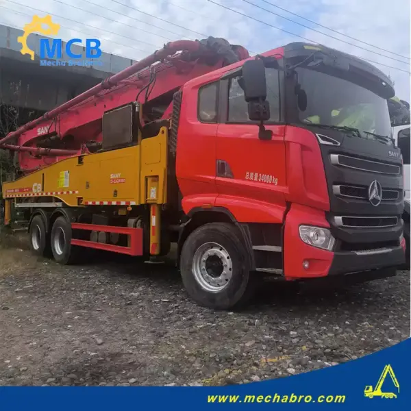 No.251216P786, 2019 Sany 49m concrete pump truck