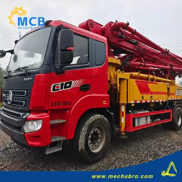 N° 251216P788, camion-pompe à béton Sany de 39 m, 2021