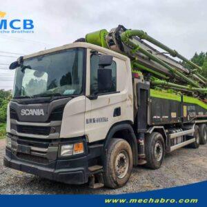 Original Mechabro field photo: 2020 Zoomlion 56m Scania new arrival Original Mechabro field photo of the newly acquired 2020 Zoomlion concrete pump truck, 56m boom and Scania P450 chassis