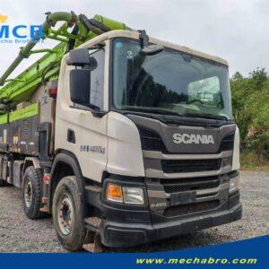 2020 Zoomlion 56m Scania pump truck — front-right view 2020 Zoomlion 56m Scania P450 concrete pump truck, front-right view